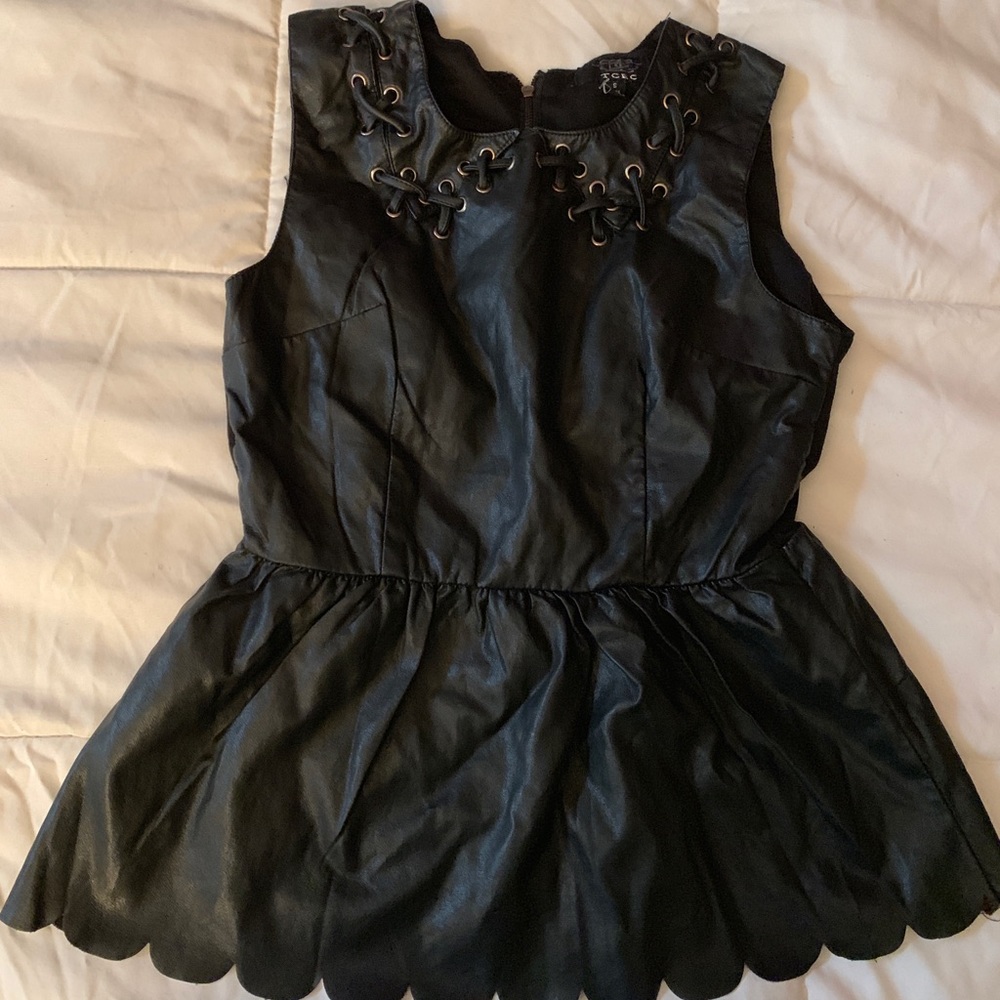 Vegan leather sexy Black top size small